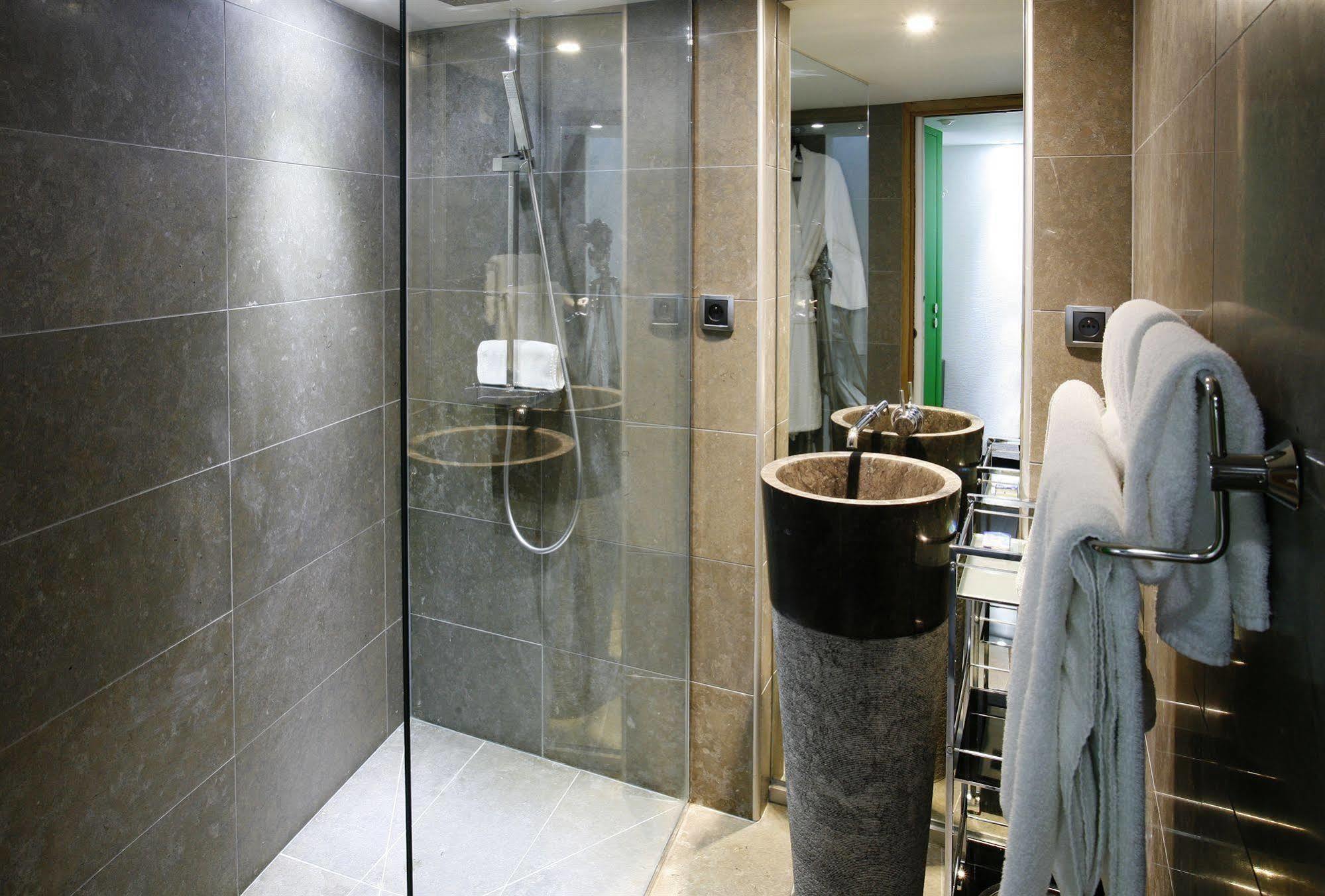 Design Hotel Des Francs Garcons Saint-Sauvant  외부 사진