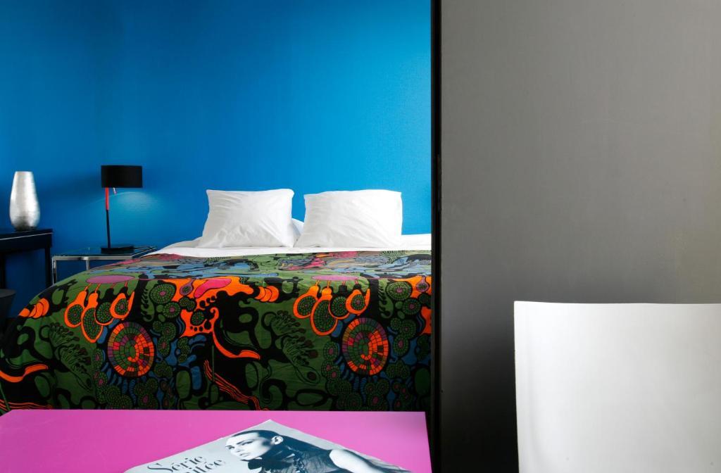 Design Hotel Des Francs Garcons Saint-Sauvant  객실 사진